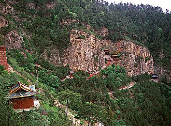 《8号出口》全球销量超200万 真人电影今日上映